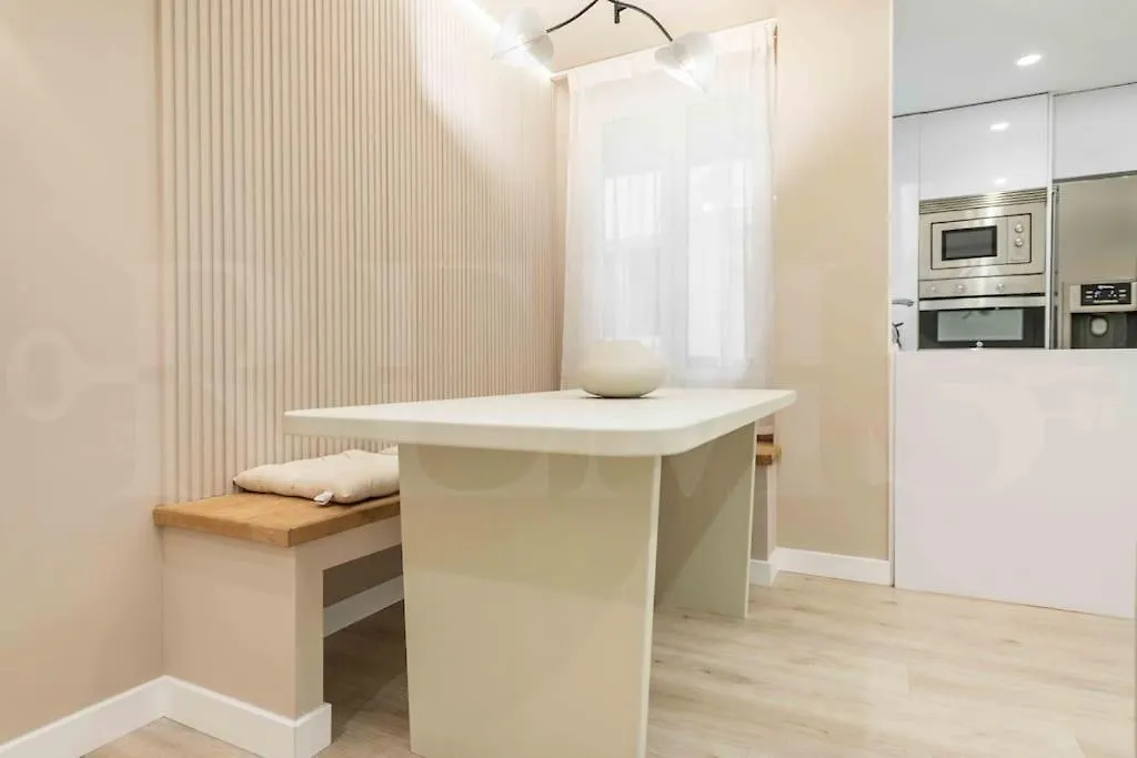 Elegant Apartment In Historic Center By Rems Málaga