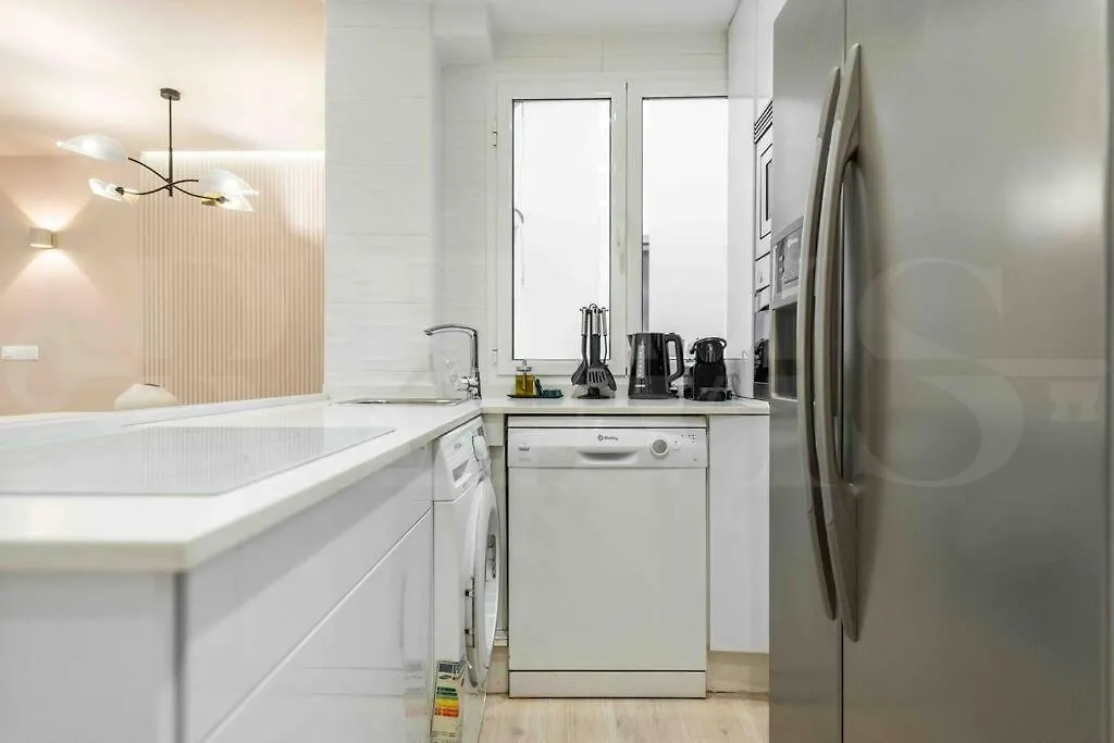 Elegant Apartment In Historic Center By Rems Malaga