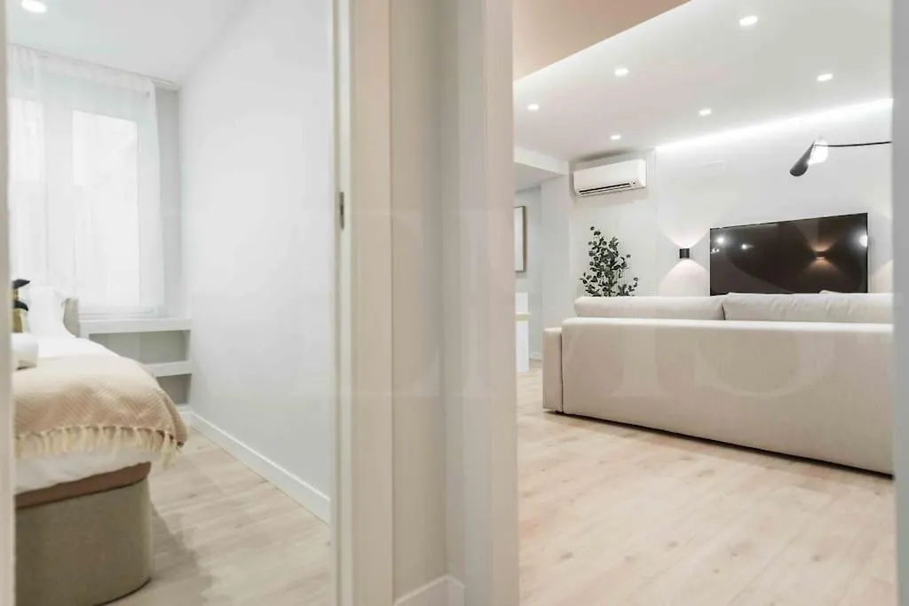 Elegant Apartment In Historic Center By Rems Malaga Spain