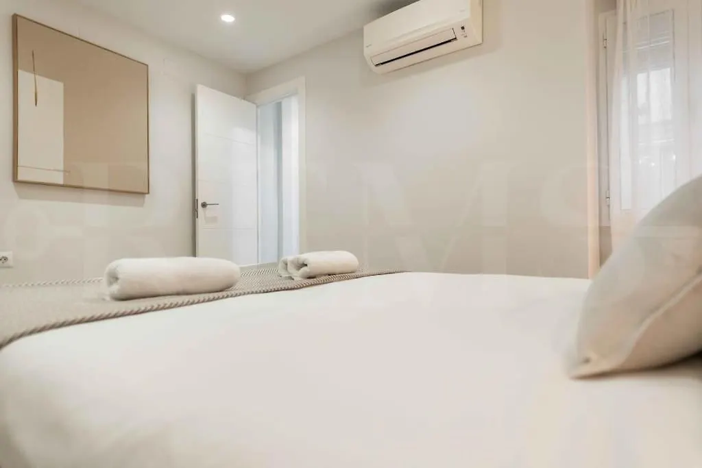 Elegant Apartment In Historic Center By Rems Malaga