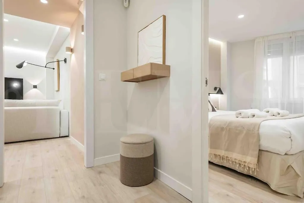 Elegant Apartment In Historic Center By Rems Malaga